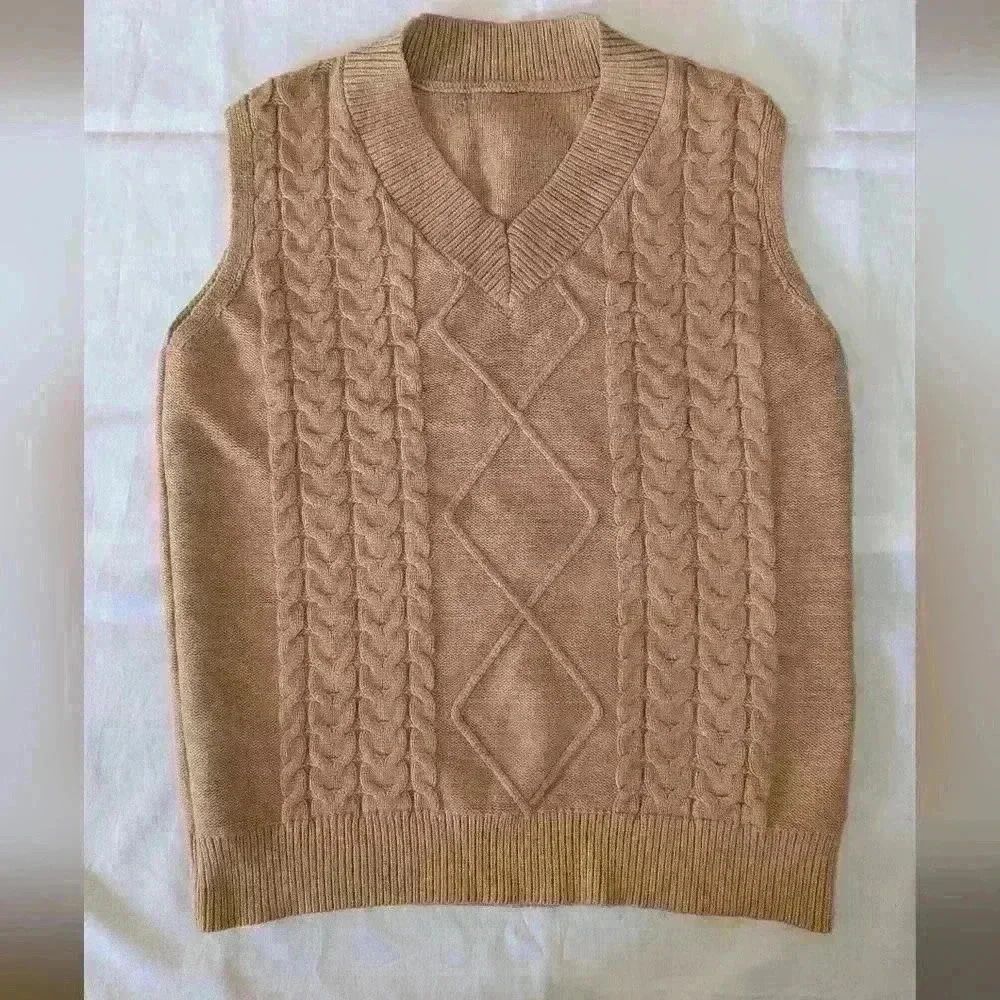Brown Pullover Vest Close Knit - Picture 1 of 2